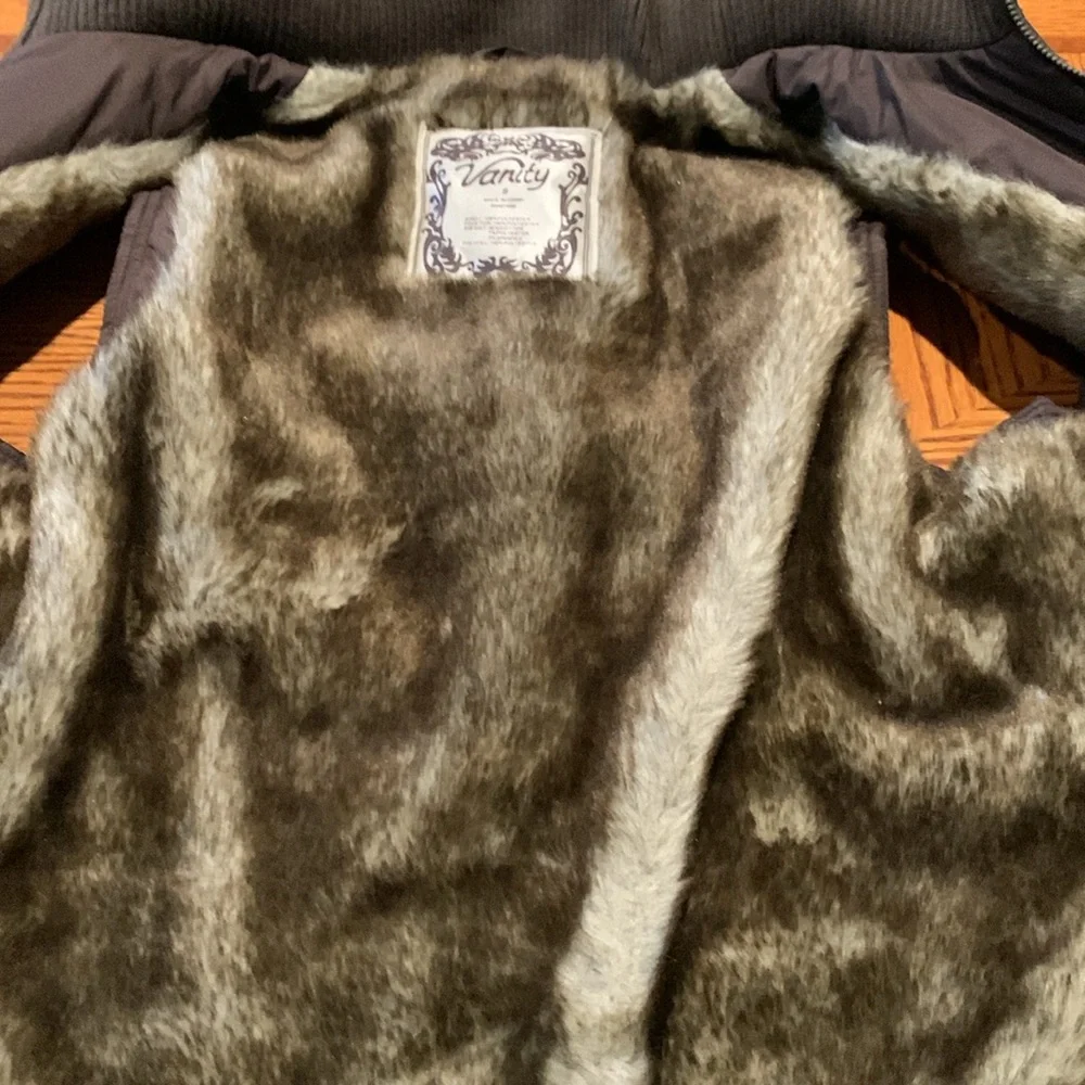 Vanity Brown Puffer Vest with Faux Fur Lining and Hat • Size Small - Picture 9 of 12
